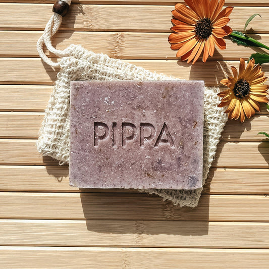 PIPPA Prickly Pear & Marigold shampoobar