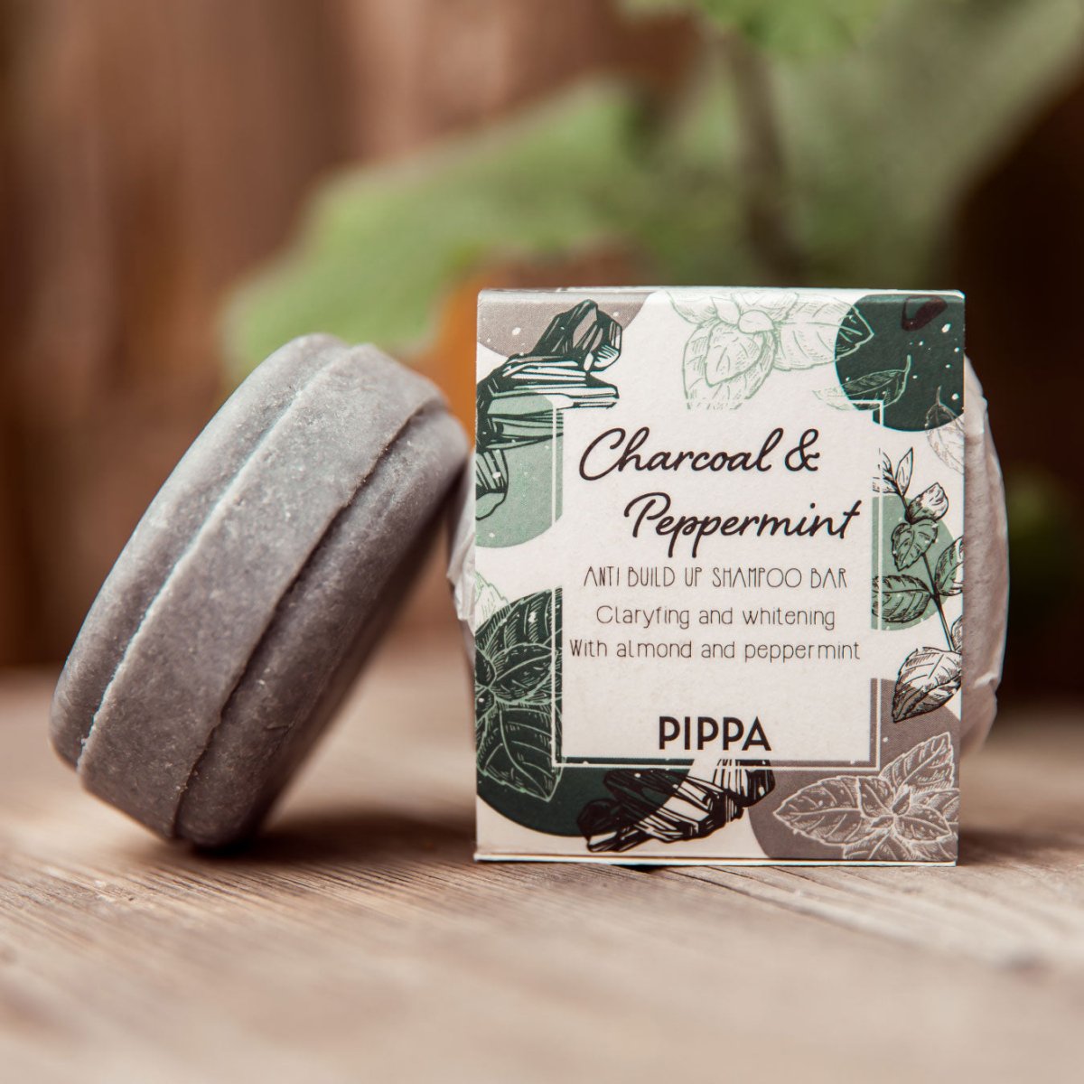 PIPPA Anti Build - up Shampoo Bar Charcoal & Peppermint - PIPPA Equestrian Soap - Zilvershampoo