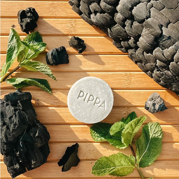 PIPPA Verfrissende Body Bar Charcoal & Peppermint - PIPPA Equestrian Soap - Body Bars