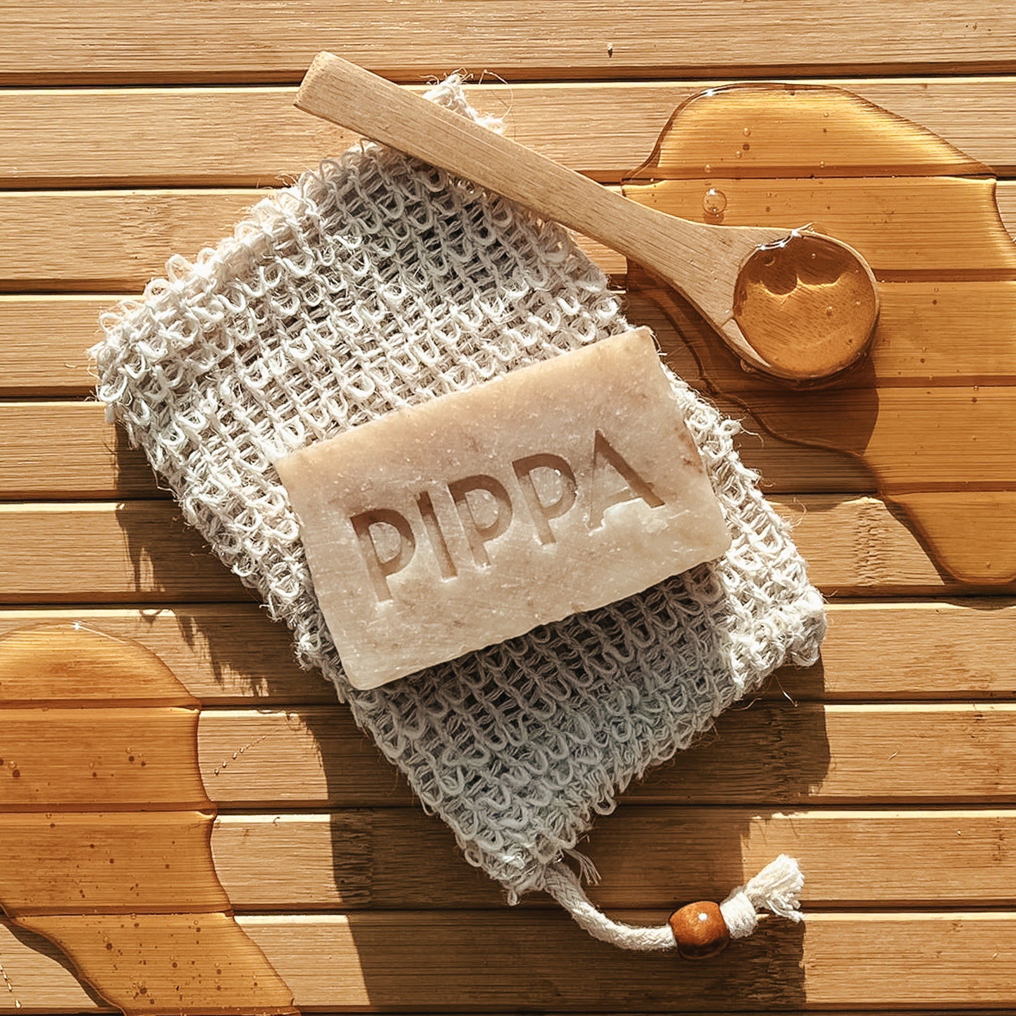PIPPA Hondenshampoo Honey & Propolis - PIPPA Equestrian Soap - Shampoo en crèmespoeling voor huisdieren