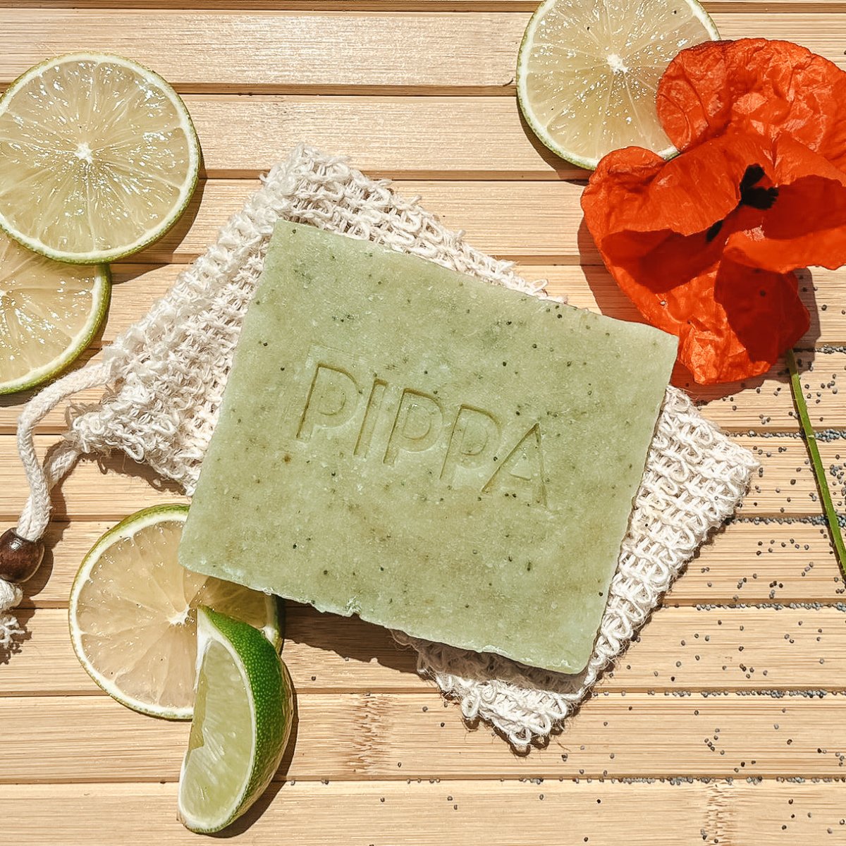 PIPPA Paardenshampoo Poppy Seed & Lime - PIPPA Equestrian Soap - Shampoo en crèmespoeling voor huisdieren